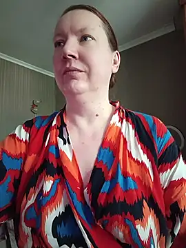 Snapshot of GoddessLara chatting on June 11, 1:05 am GoddessLara online show from June 11, 1:05 am