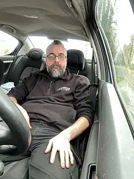 Snapshot of jim470 chatting on January 29, 3:04 pm jim470 online show from January 29, 3:04 pm