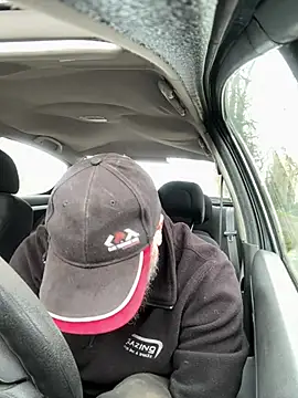 Snapshot of jim470 chatting on January 31, 1:34 pm jim470 online show from January 31, 1:34 pm