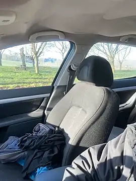 Snapshot of jim470 chatting on February 2, 8:57 am jim470 online show from February 2, 8:57 am