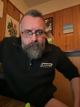 Snapshot of jim470 chatting on February 10, 6:45 pm jim470 online show from February 10, 6:45 pm