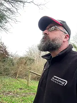 Snapshot of jim470 chatting on February 12, 1:37 pm jim470 online show from February 12, 1:37 pm