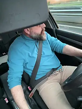 Snapshot of jim470 chatting on March 9, 5:49 pm jim470 online show from March 9, 5:49 pm