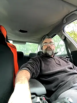 Snapshot of jim470 chatting on October 4, 7:39 am jim470 online show from October 4, 7:39 am