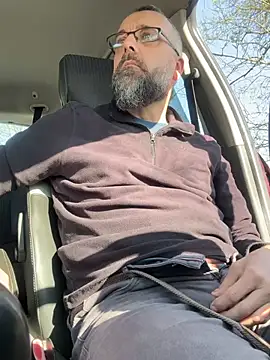 Snapshot of jim470 chatting on March 21, 9:03 am jim470 online show from March 21, 9:03 am