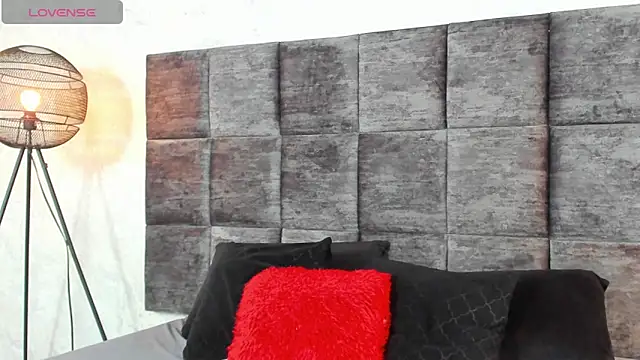 SusanRodriguez  online show from October 28, 10:01 pm