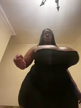 xXXSexyamazon online show from April 12, 9:20 pm