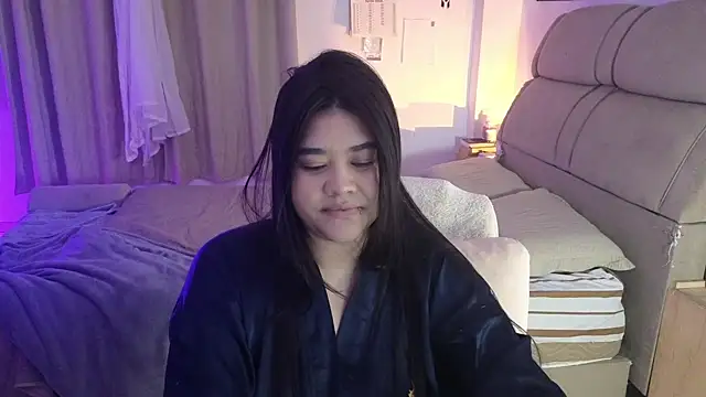 feluriana online show from May 5, 12:29 am