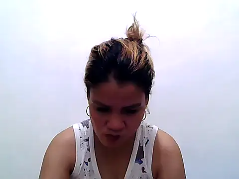 Snapshot of sweetabby_26 chatting on April 5, 2:20 am sweetabby 26 online show from April 5, 2:20 am