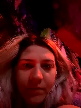 ScarletCallings420 online show from February 9, 2:18 pm