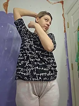 ScarletCallings420 online show from February 28, 3:04 pm