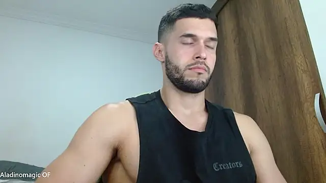 Noah jhonsonn online show from March 3, 2:07 am