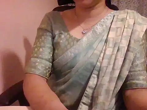 Pinky 4 online show from January 14, 6:38 pm