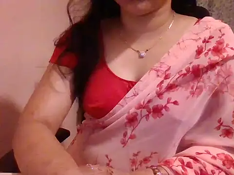Pinky 4 online show from February 6, 6:02 pm