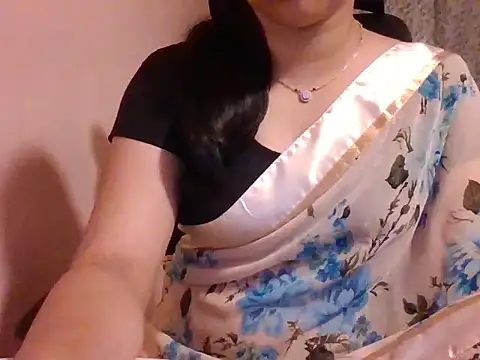 Pinky 4 online show from February 11, 5:40 pm
