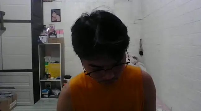 Snapshot of xAsianTwinkx chatting on February 8, 12:17 am xAsianTwinkx online show from February 8, 12:17 am