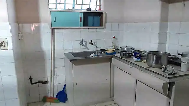 eatxaxa online show from February 1, 8:08 am