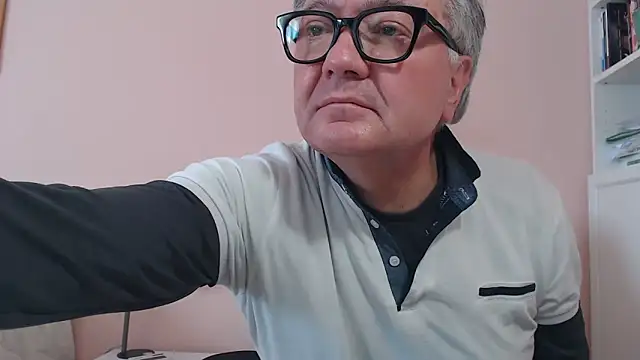 YOU6me online show from February 5, 8:52 am