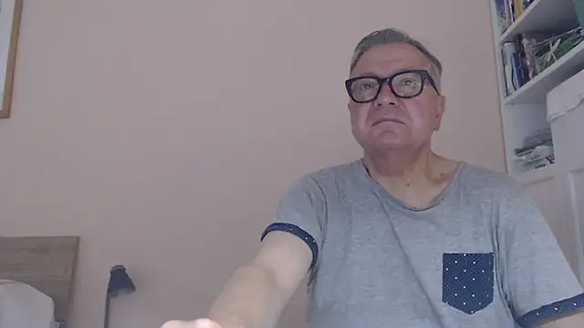 YOU6me online show from July 3, 7:26 am
