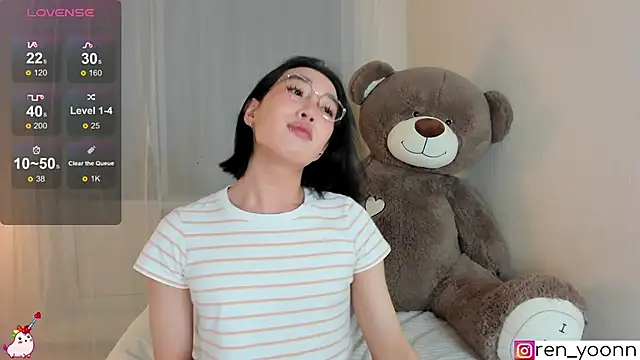 Ren yoon online show from April 22, 1:41 am