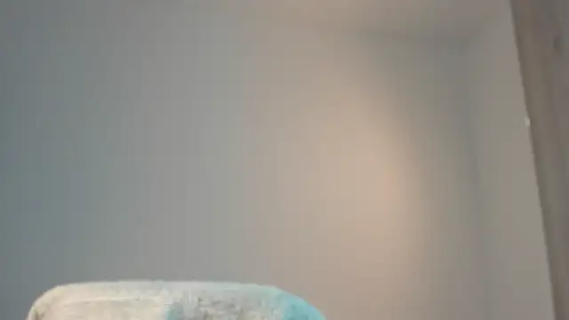 Snapshot of sweetest_bella chatting on March 14, 2:10 am sweetest bella online show from March 14, 2:10 am