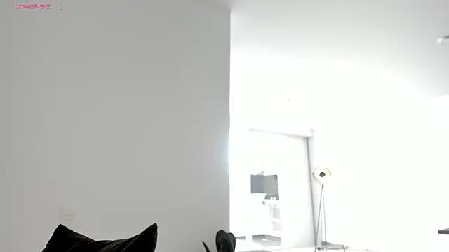 sweetest bella online show from March 20, 9:41 pm