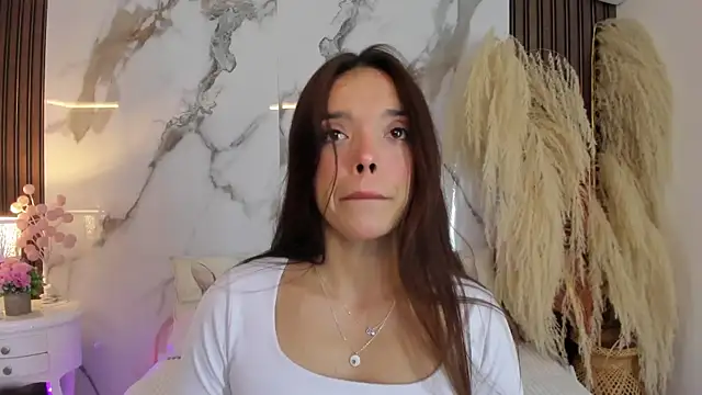 hannahill69 online show from November 8, 4:45 am