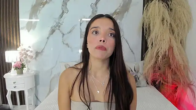 hannahill69 online show from November 12, 4:57 am