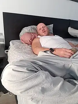 HardSwedee online show from June 12, 2:27 pm