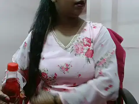 LovingPihu online show from February 28, 4:54 am