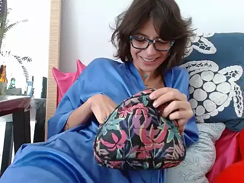 Snapshot of Labebe-rica chatting on June 22, 5:32 pm Labebe-rica online show from June 22, 5:32 pm