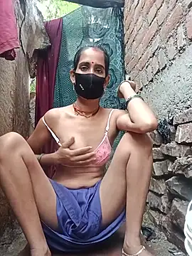 Snapshot of Mohni_Das chatting on July 20, 2:48 am Mohni Das online show from July 20, 2:48 am
