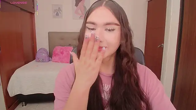 Miley Baker online show from February 5, 1:27 pm