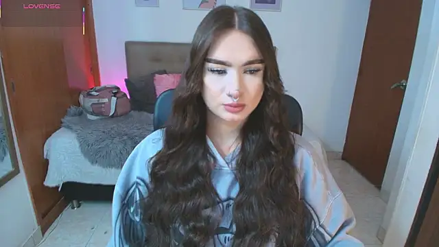 Miley Baker online show from March 20, 2:00 pm