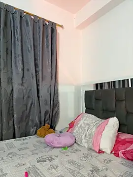 kem hott online show from November 29, 7:11 am