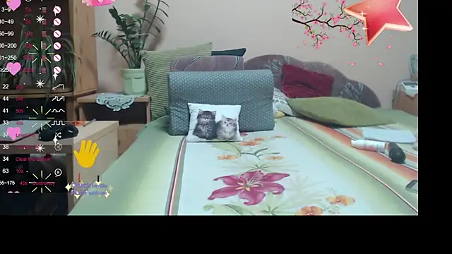 Snapshot of Margaret-milf chatting on February 28, 5:37 pm Margaret-milf online show from February 28, 5:37 pm