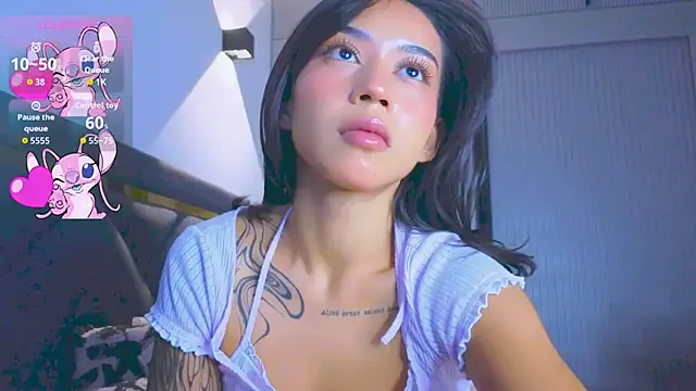 Mia Tin online show from October 16, 1:23 pm