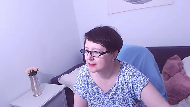 ChristaRose online show from March 13, 3:50 pm