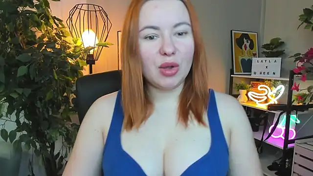 LAYLAxSTAR online show from February 6, 7:34 am