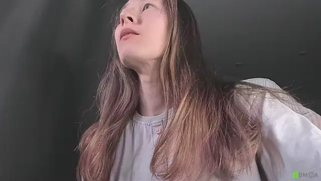 Courtney Luv online show from March 31, 3:45 pm