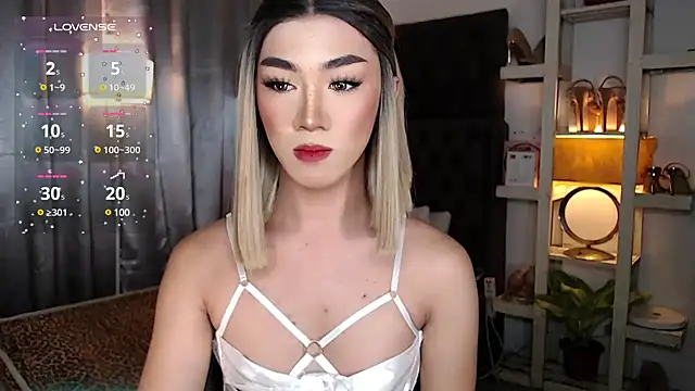 Local Hoelyx online show from December 15, 7:21 pm