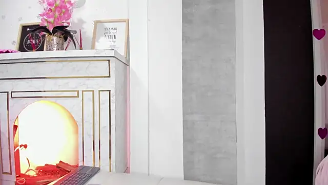  liathompsom09 online show from February 28, 4:53 pm