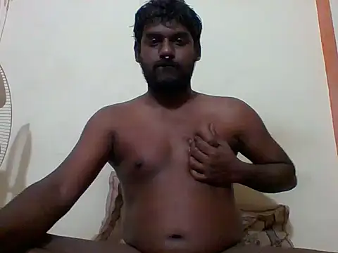 Snapshot of Slavebottombdsm09 chatting on January 14, 5:07 pm Slavebottombdsm09 online show from January 14, 5:07 pm