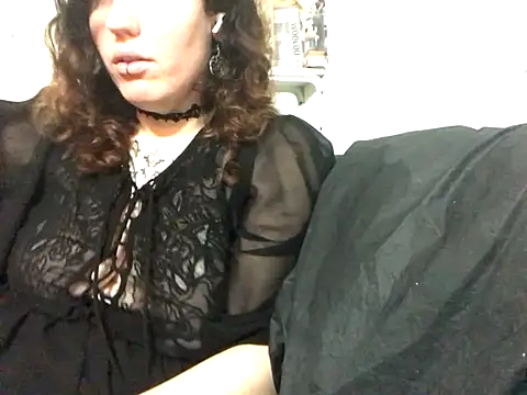 Snapshot of poppergirl69 chatting on October 9, 9:57 pm poppergirl69 online show from October 9, 9:57 pm