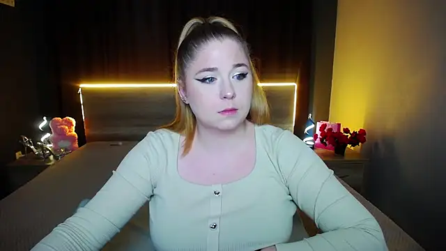 JessikaDaniel online show from February 12, 7:36 am