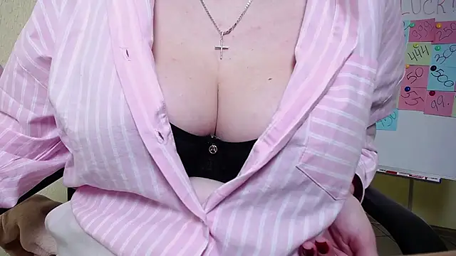 KaleyReed online show from February 20, 12:47 pm