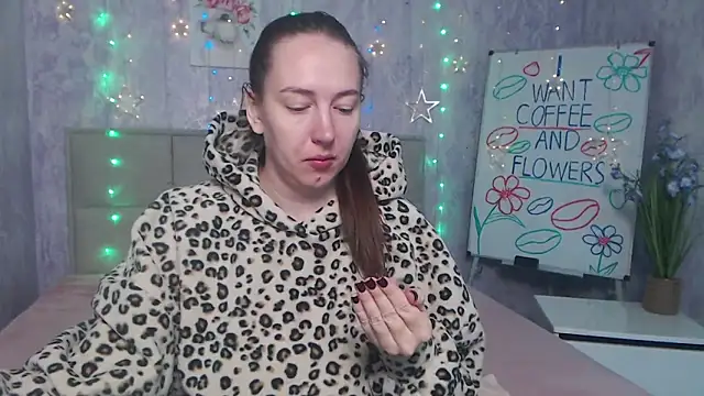 KaleyReed online show from September 18, 5:42 am