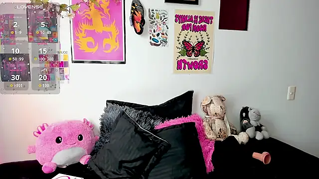 johnnyalx online show from October 8, 8:39 pm