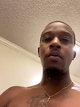 Snapshot of MrBon3z_90 chatting on September 14, 12:43 am MrBon3z 90 online show from September 14, 12:43 am