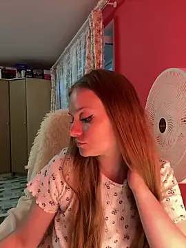 SophiaSweet  online show from June 19, 5:50 pm